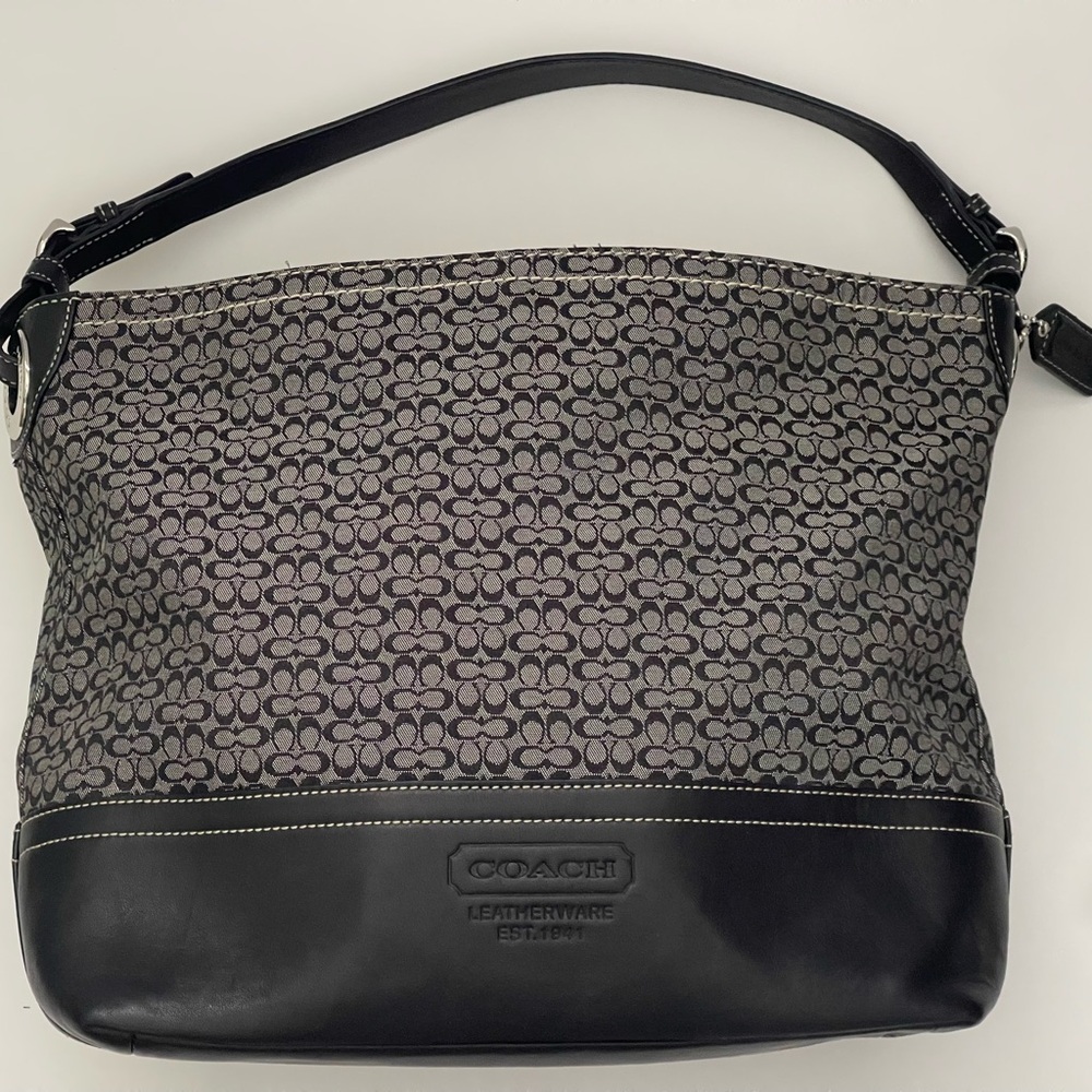 Coach Little CC Large Tote shoulder Bag – Signature Logo - Picture 13 of 16